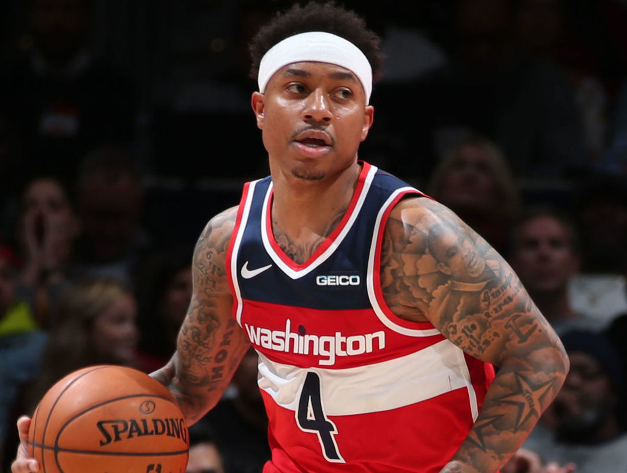 不仅如此 不仅如此